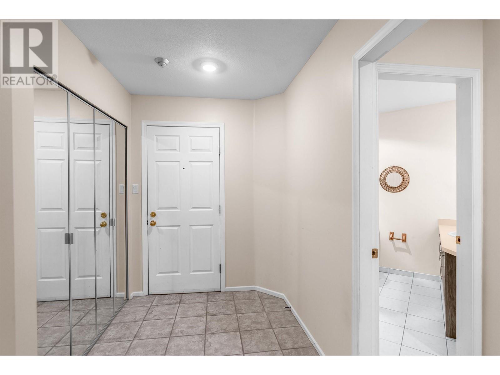 307 7480 Gilbert Road, Richmond, British Columbia  V7C 3W2 - Photo 5 - R2846963