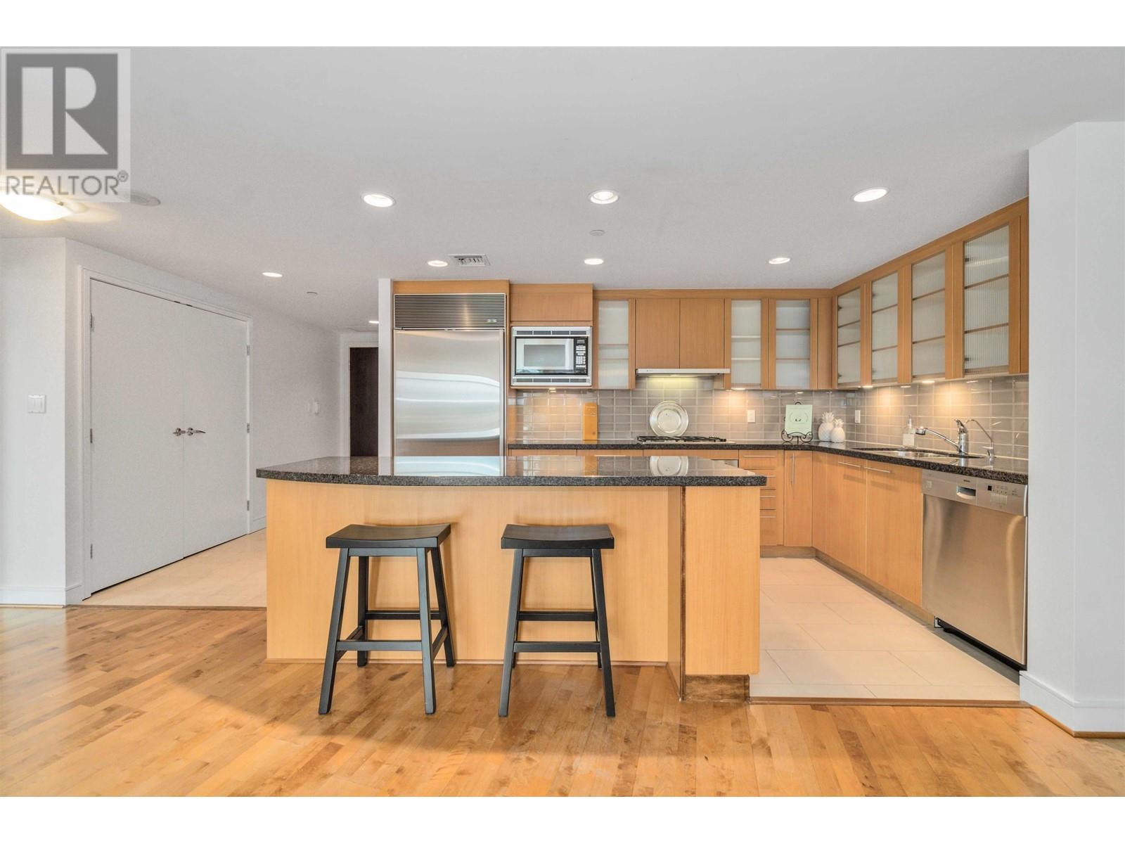 1702 1650 Bayshore Drive, Vancouver, British Columbia  V6G 3K2 - Photo 11 - R2846909