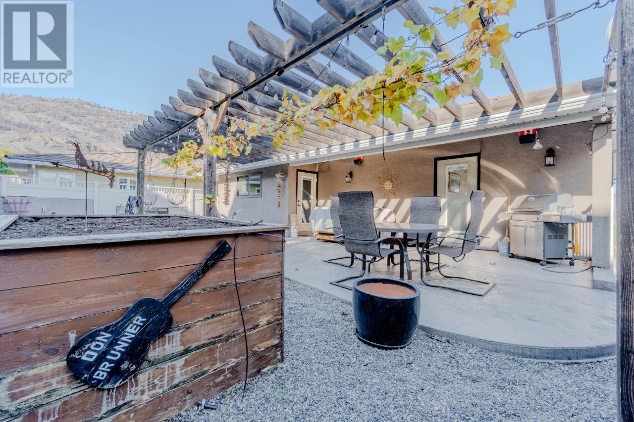 11706 GOLF COURSE Drive Osoyoos Photo 58