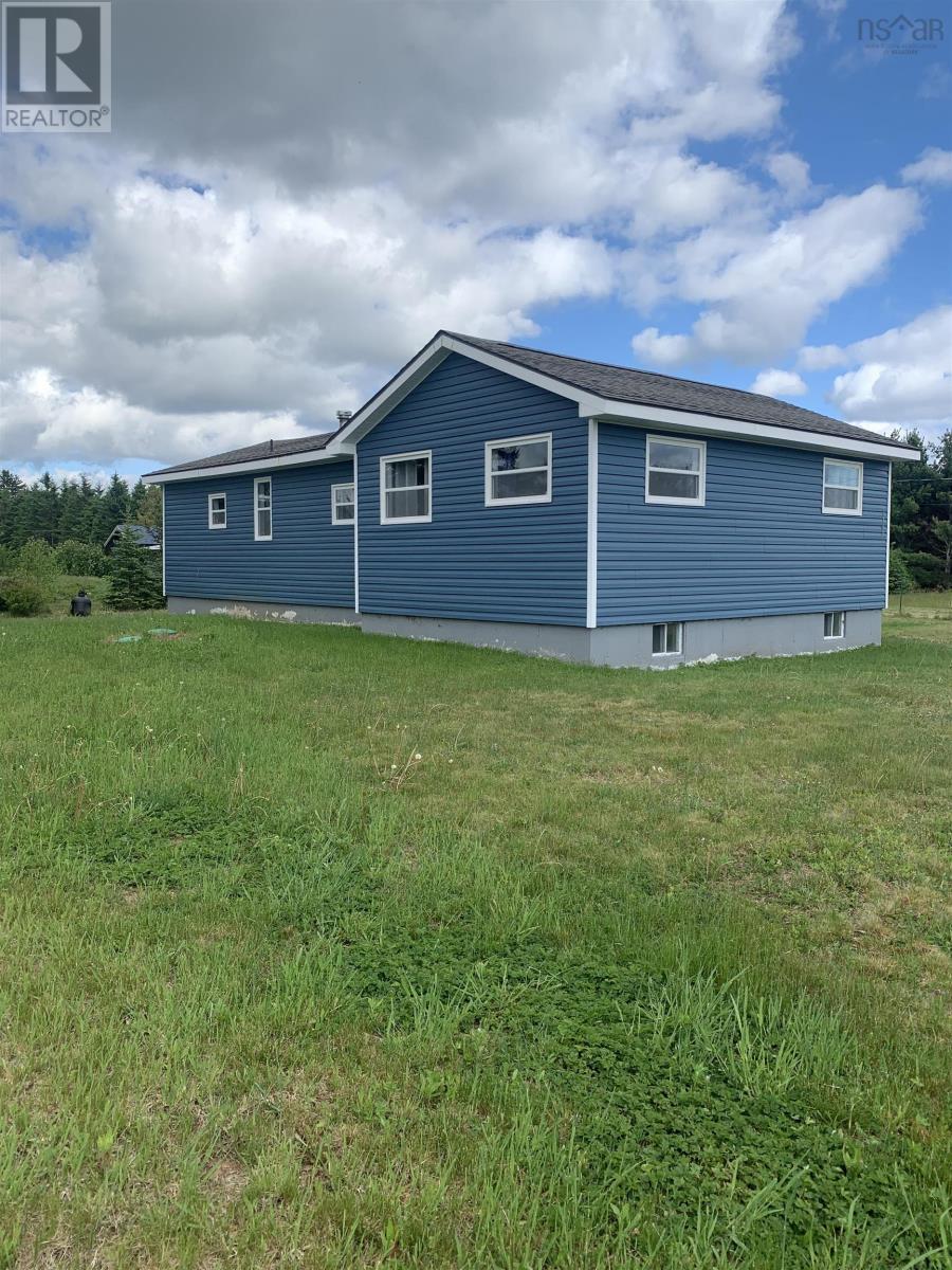 1787 Western Avenue, Parrsboro, Nova Scotia  B0M 1S0 - Photo 3 - 202402226