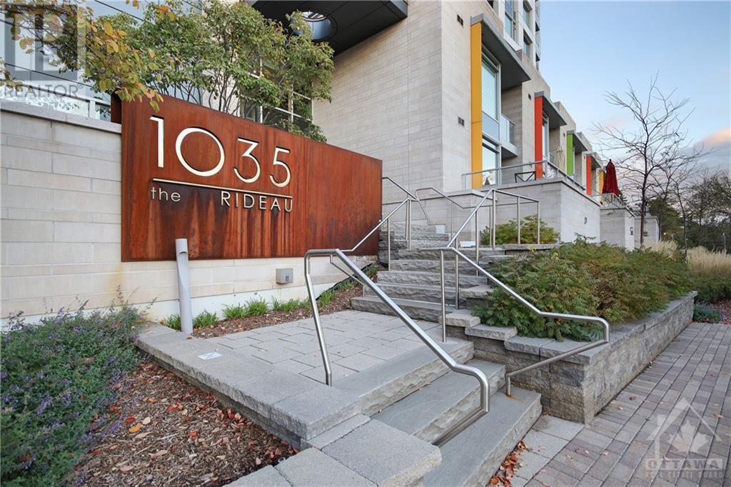 1035 BANK STREET UNIT1702 Ottawa