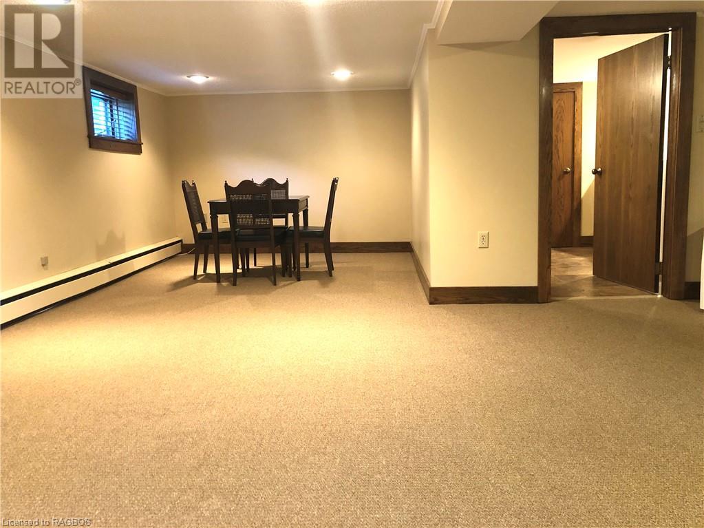 958 6th Avenue W, Owen Sound, Ontario  N5K 5G4 - Photo 12 - 40537335