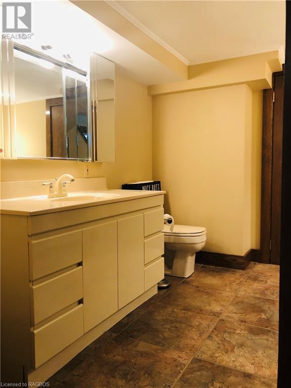 958 6th Avenue W, Owen Sound, Ontario  N5K 5G4 - Photo 14 - 40537335
