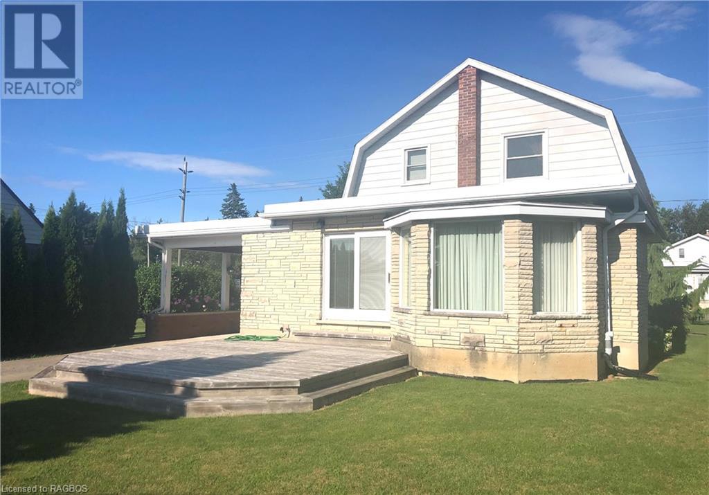 958 6th Avenue W, Owen Sound, Ontario  N5K 5G4 - Photo 2 - 40537335