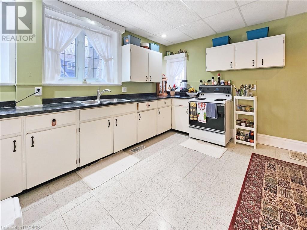 491 Gould Street, Wiarton, Ontario  N0H 2T0 - Photo 22 - 40534759