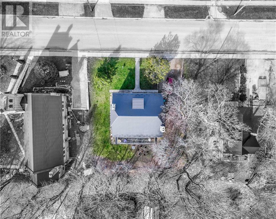 491 Gould Street, Wiarton, Ontario  N0H 2T0 - Photo 3 - 40534759