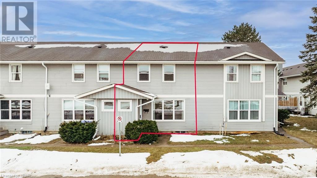 9 St Charles Street Unit# 9, Vanastra, Ontario  N0M 1L0 - Photo 2 - 40537954