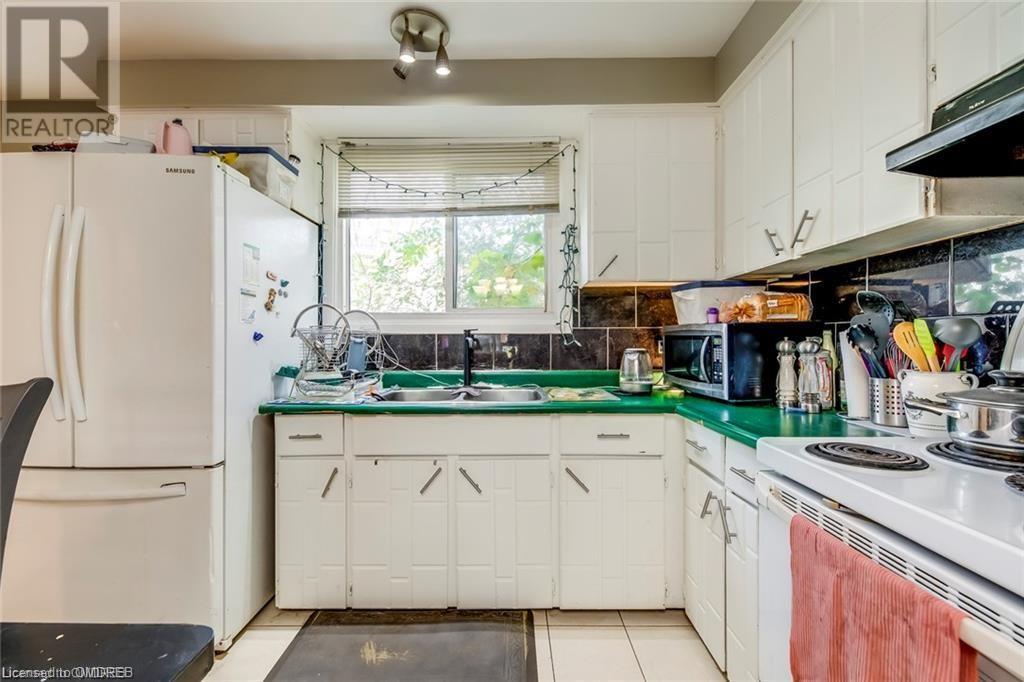 54 Riverdale Drive Unit# 22, Hamilton, Ontario  L8E 1K3 - Photo 6 - 40534855
