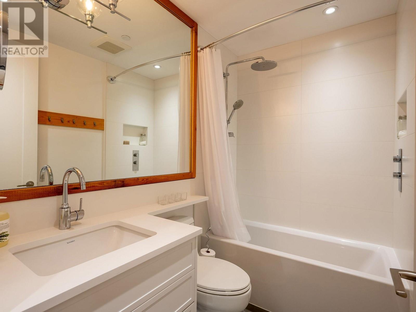 210 4749 Spearhead Drive, Whistler, British Columbia  V8E 1E9 - Photo 13 - R2847432