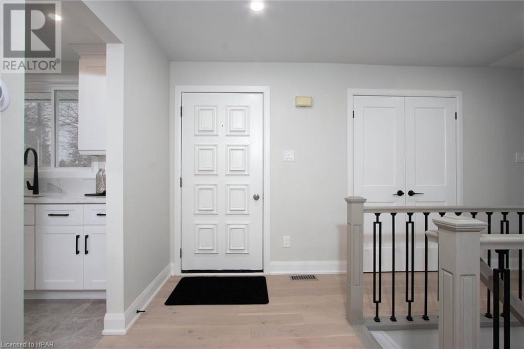44 Albert Street, Mitchell, Ontario  N0K 1N0 - Photo 4 - 40534801