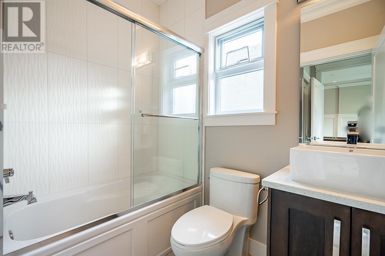 8260 Manson Drive, Burnaby, British Columbia  V5A 2C2 - Photo 12 - R2847067