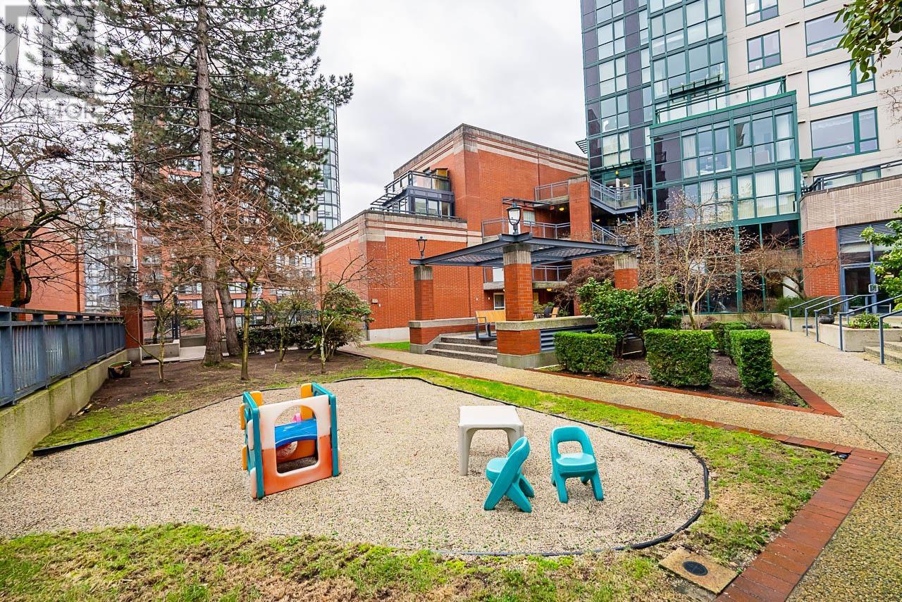 1703 289 Drake Street, Vancouver, British Columbia  V6B 5Z5 - Photo 27 - R2847478
