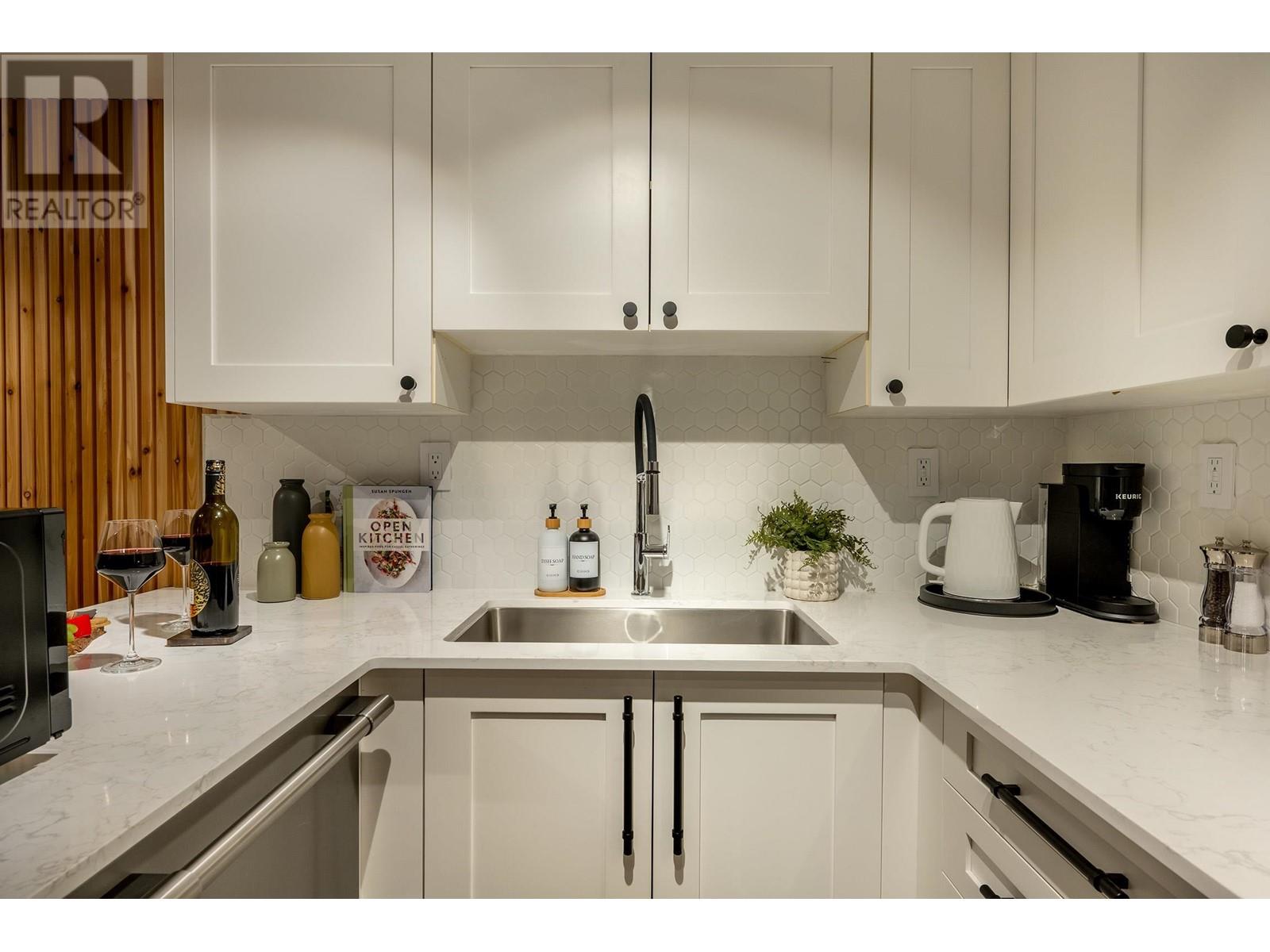 204 2021 Karen Crescent, Whistler, British Columbia  V8E 0H1 - Photo 12 - R2847481