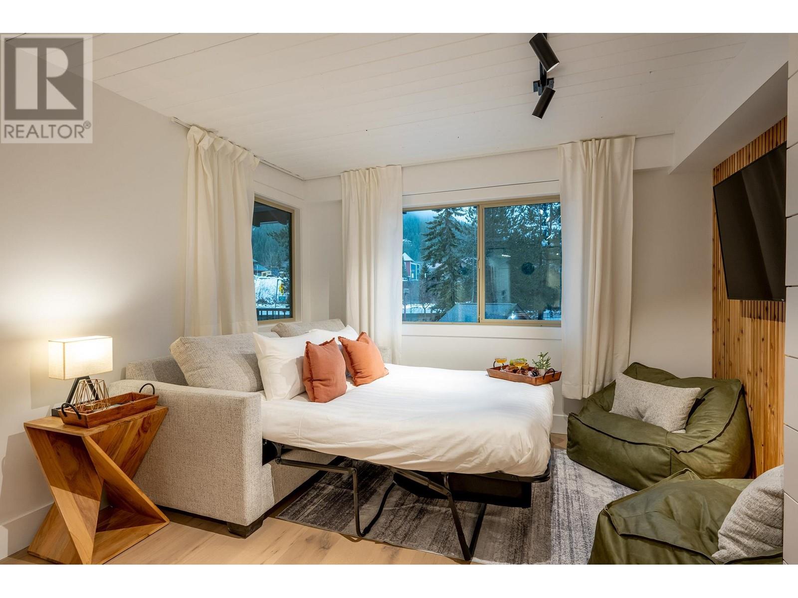 204 2021 Karen Crescent, Whistler, British Columbia  V8E 0H1 - Photo 8 - R2847481