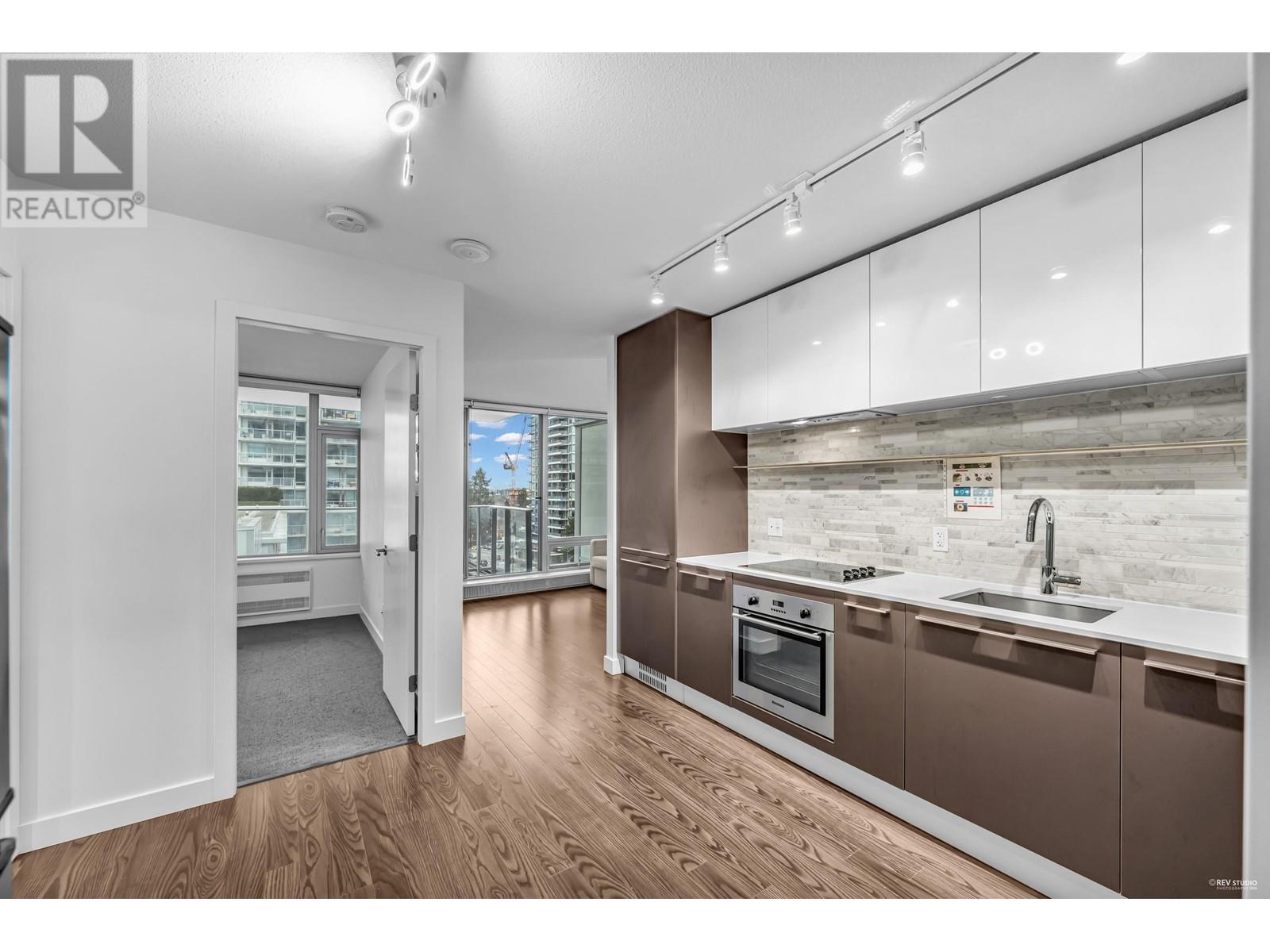 707 8031 Nunavut Lane, Vancouver, British Columbia  V5X 0C9 - Photo 3 - R2847487