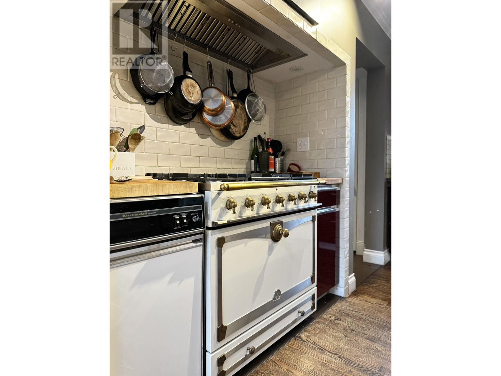4621 Woodburn Place, West Vancouver, British Columbia  V7S 2W8 - Photo 10 - R2847490