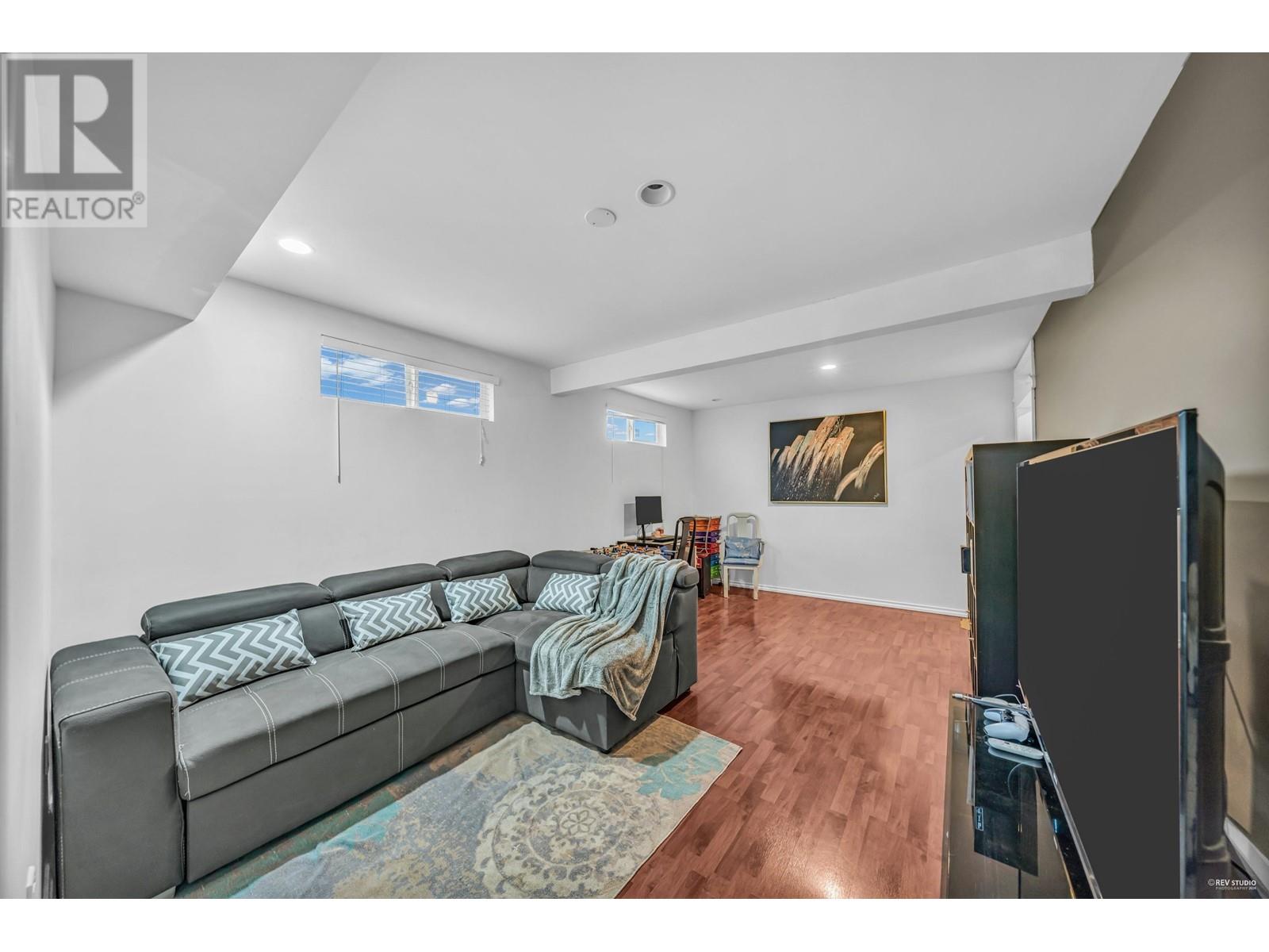 1243 Hornby Street, Coquitlam, British Columbia  V3E 1C6 - Photo 15 - R2847623