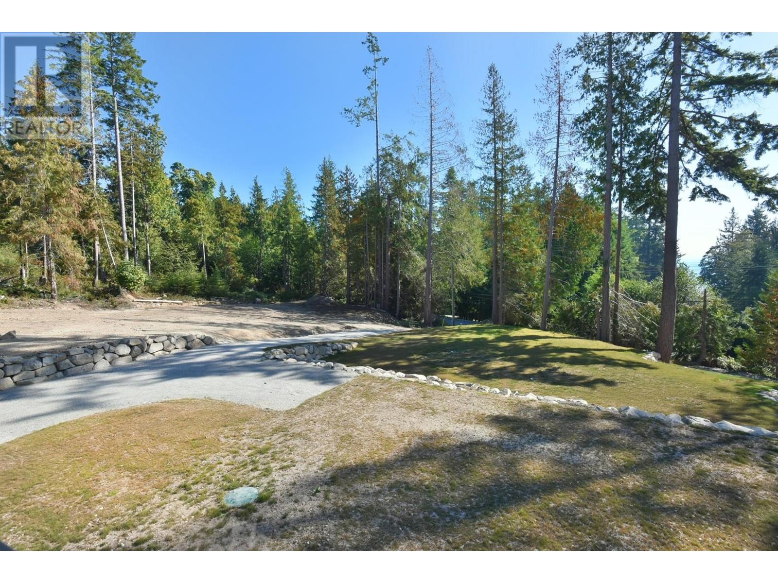 2390 Lower Road, Roberts Creek, British Columbia  V0N 2W6 - Photo 15 - R2847644