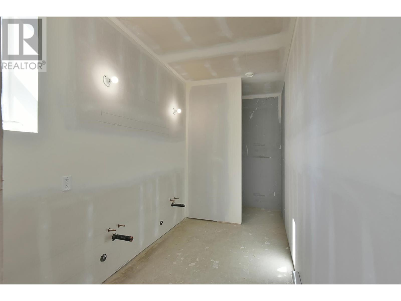2390 Lower Road, Roberts Creek, British Columbia  V0N 2W6 - Photo 27 - R2847644