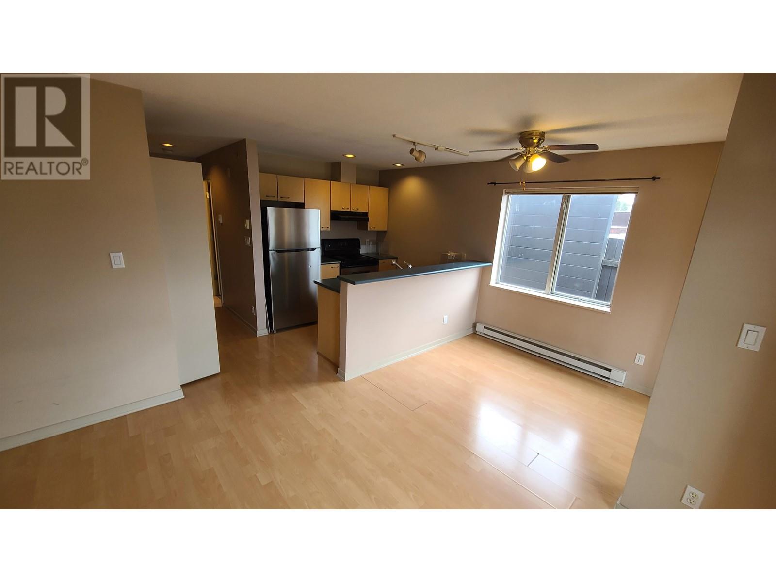 401 4416 W 10th Avenue, Vancouver, British Columbia  V6R 2H9 - Photo 2 - R2847599