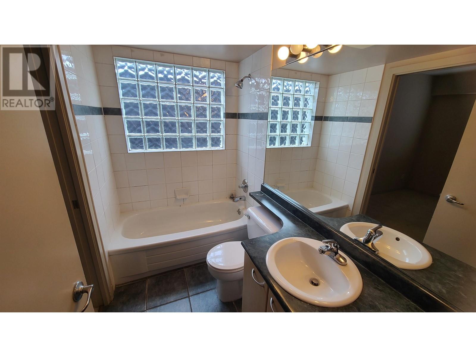 401 4416 W 10th Avenue, Vancouver, British Columbia  V6R 2H9 - Photo 7 - R2847599