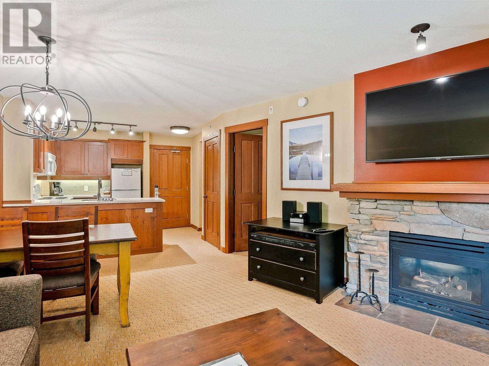 403 G3 4653 Blackcomb Way, Whistler, British Columbia  V8E 0Y9 - Photo 7 - R2847657