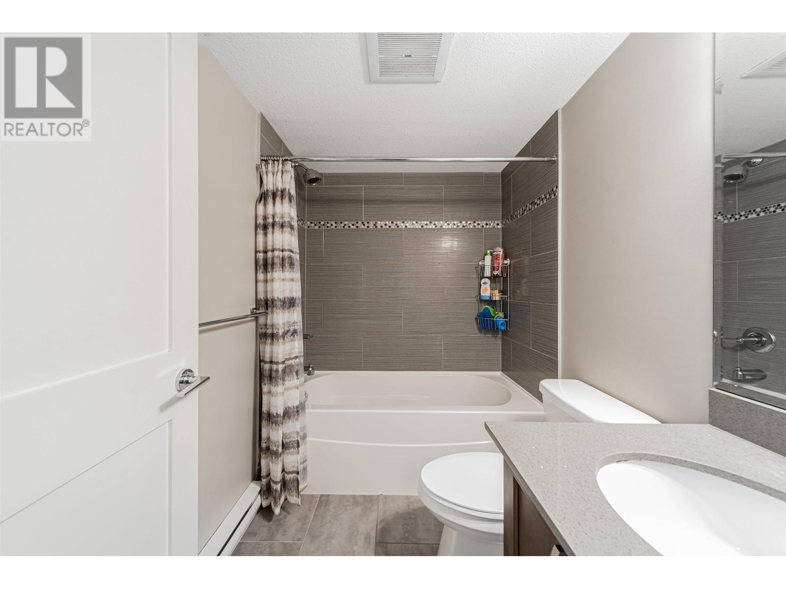 111 828 Royal Avenue, New Westminster, British Columbia  V3M 1J9 - Photo 18 - R2847708