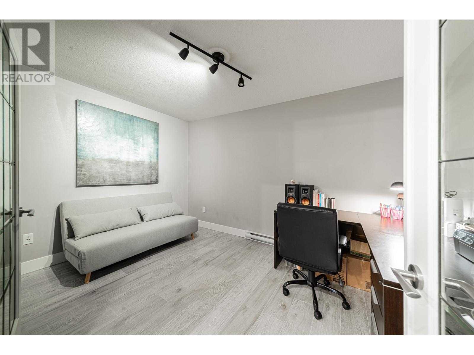 111 828 Royal Avenue, New Westminster, British Columbia  V3M 1J9 - Photo 5 - R2847708