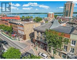 73 KING STREET W