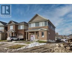 17 Harvest Cres, Barrie, Ca