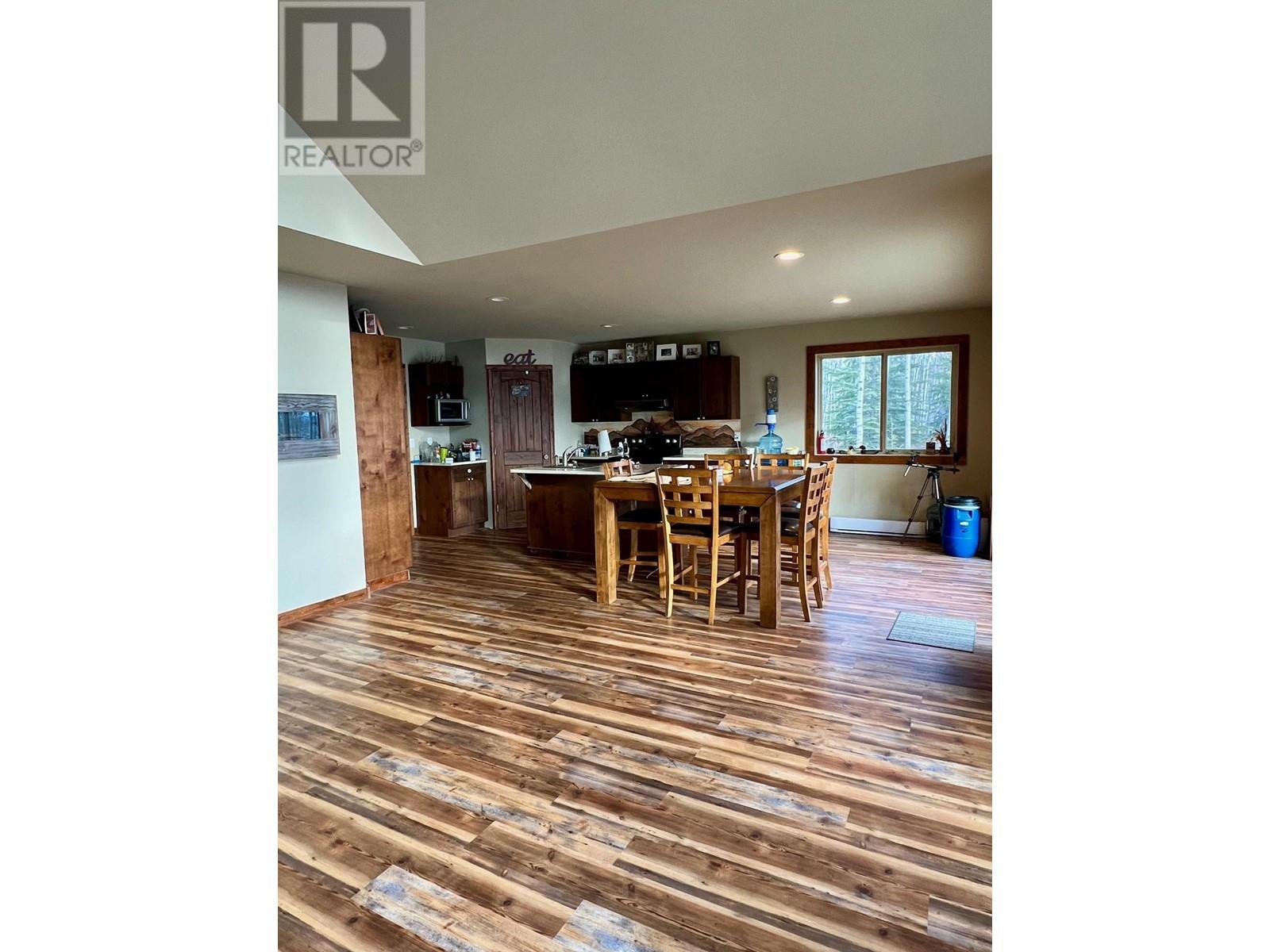 38 Eagle Heights Drive, Fort St. John, British Columbia  V0C 1V0 - Photo 7 - R2847725