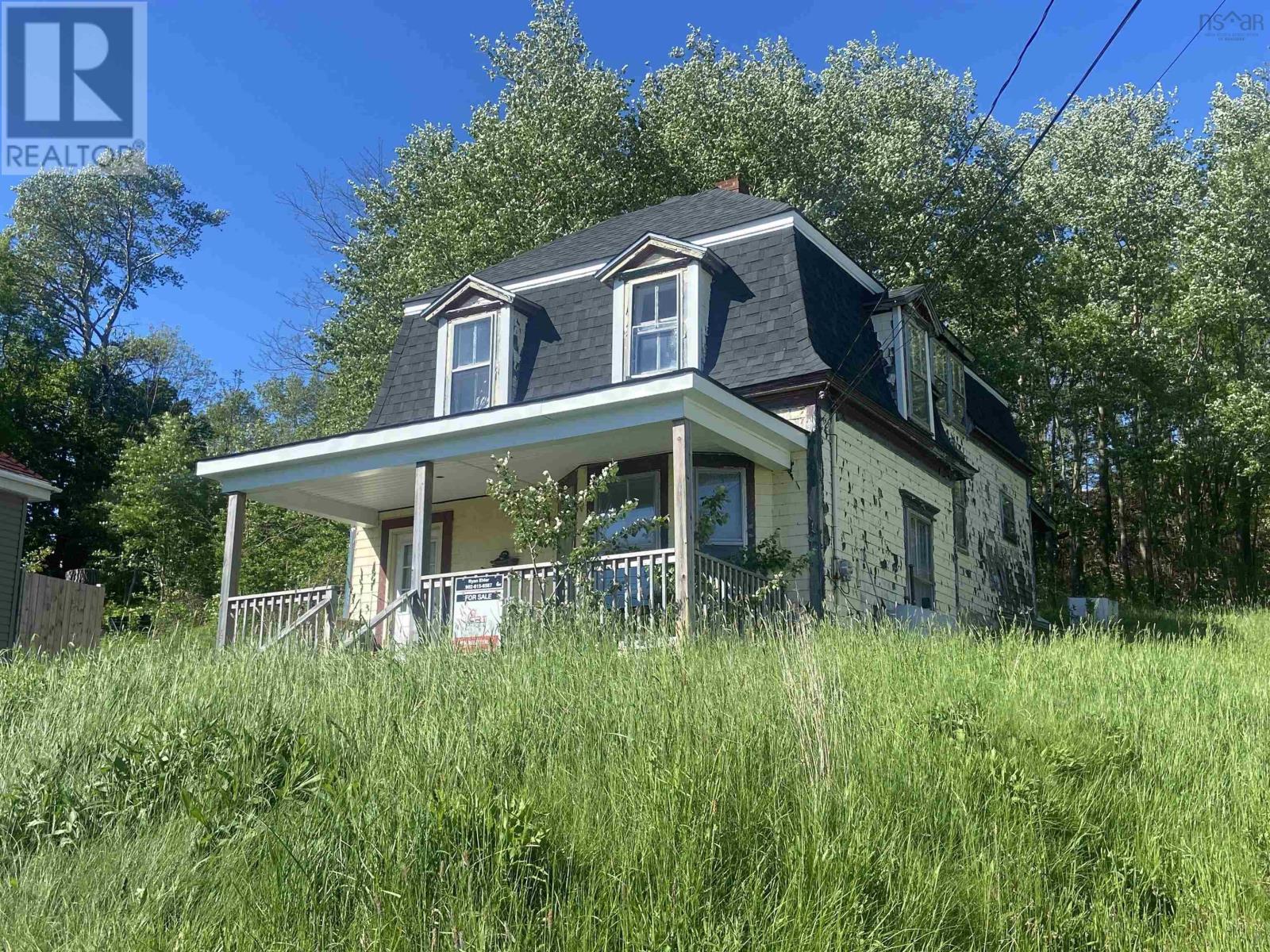 164 Granville Street, Port Hawkesbury, Nova Scotia  B9A 2G1 - Photo 1 - 202402322