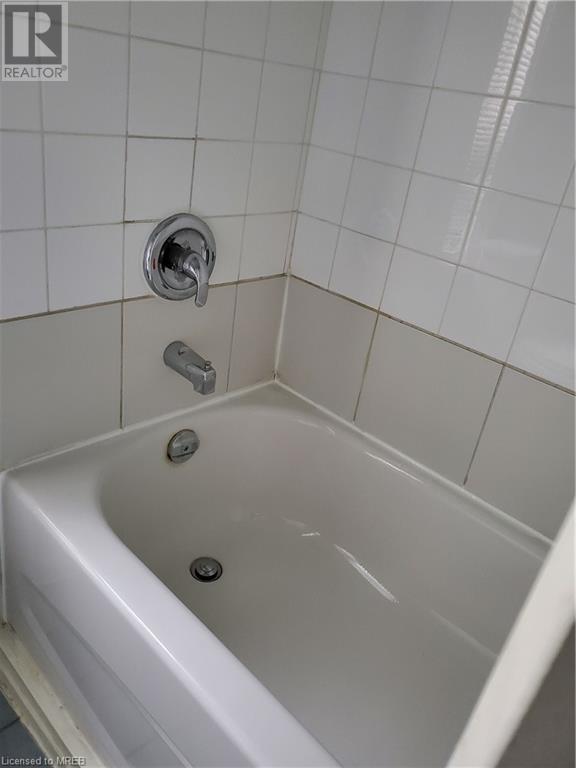 723 Dufferin Street Unit# Upper, Toronto, Ontario  M6K 2B6 - Photo 11 - 40536287