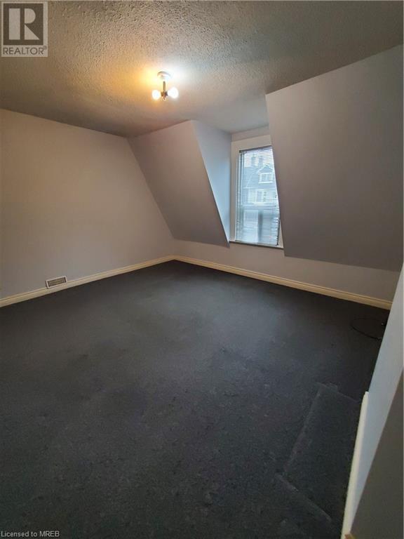 723 Dufferin Street Unit# Upper, Toronto, Ontario  M6K 2B6 - Photo 8 - 40536287