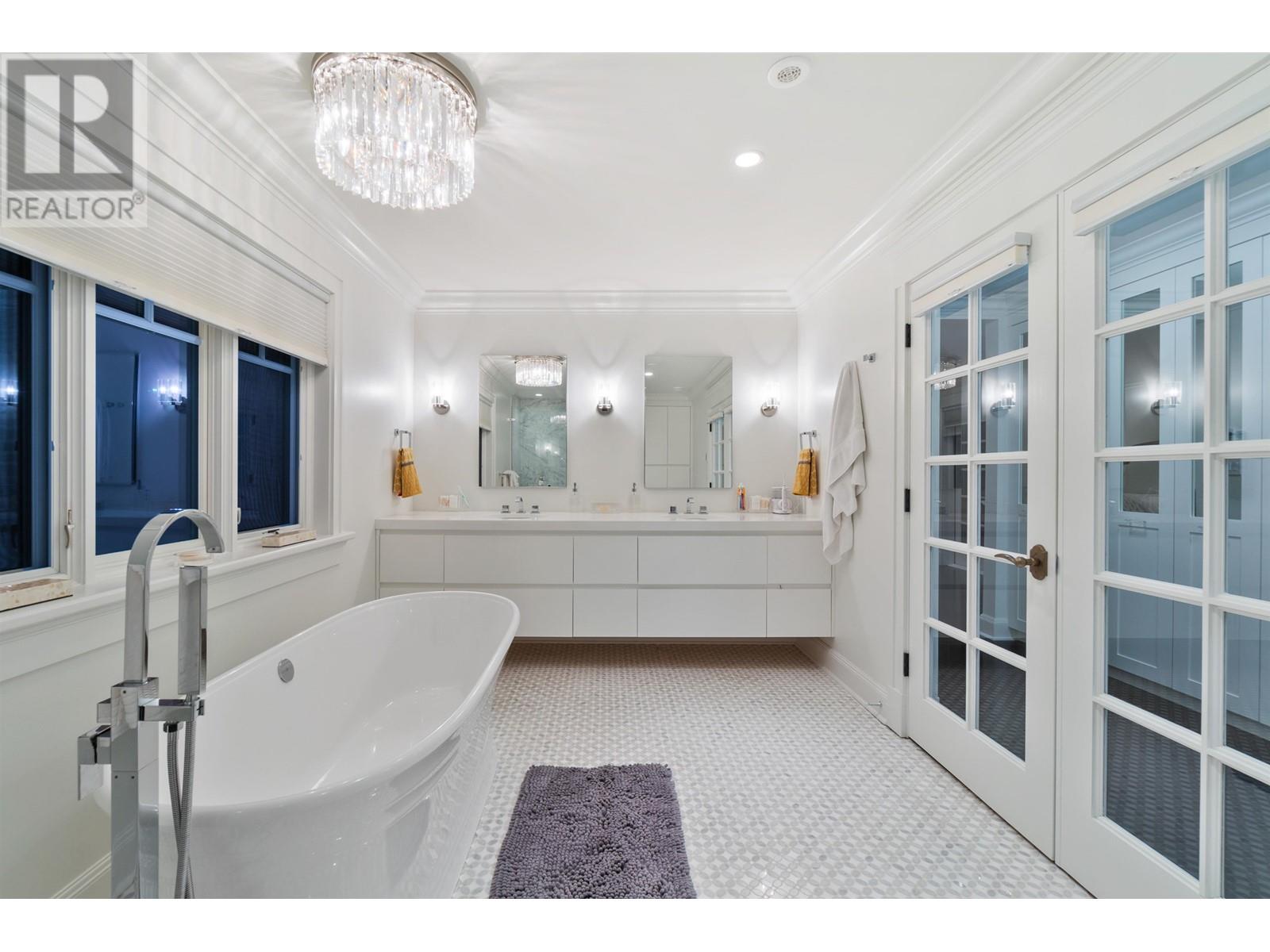 4831 Water Lane, West Vancouver, British Columbia  V7W 1K4 - Photo 30 - R2847737