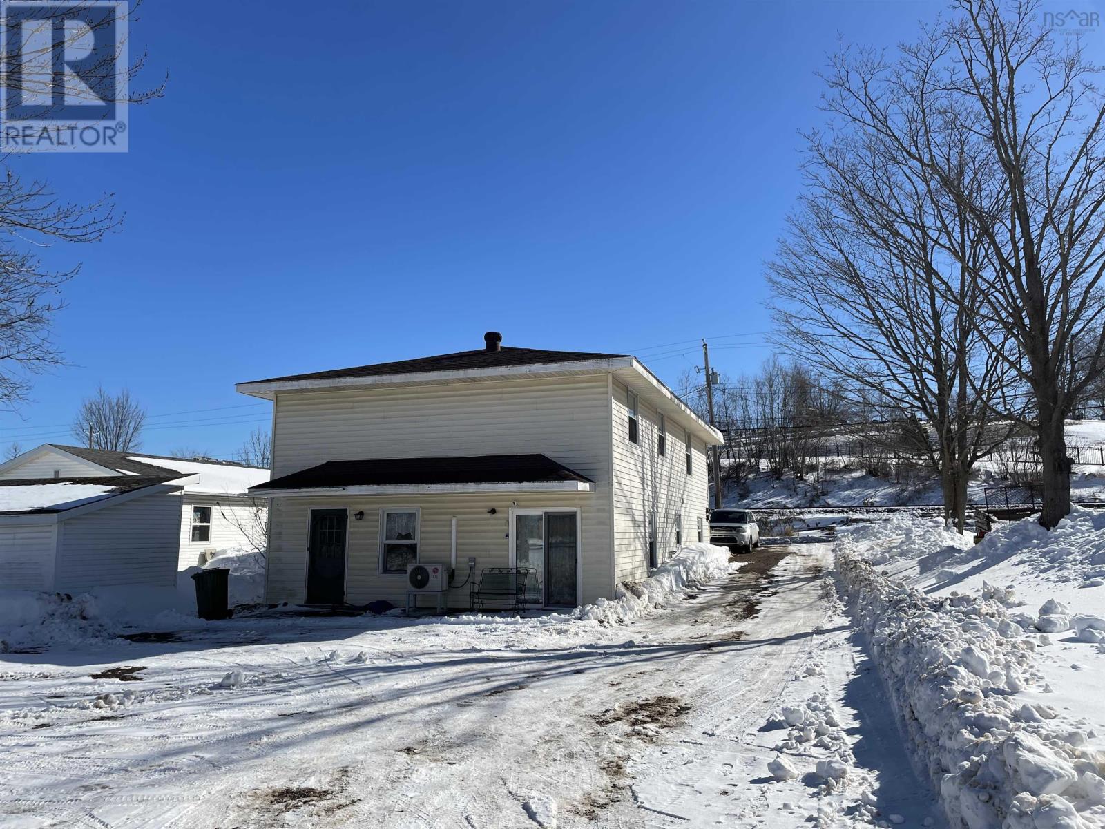 88 Kaulback Street, Truro, Nova Scotia  B2N 3M6 - Photo 2 - 202402332