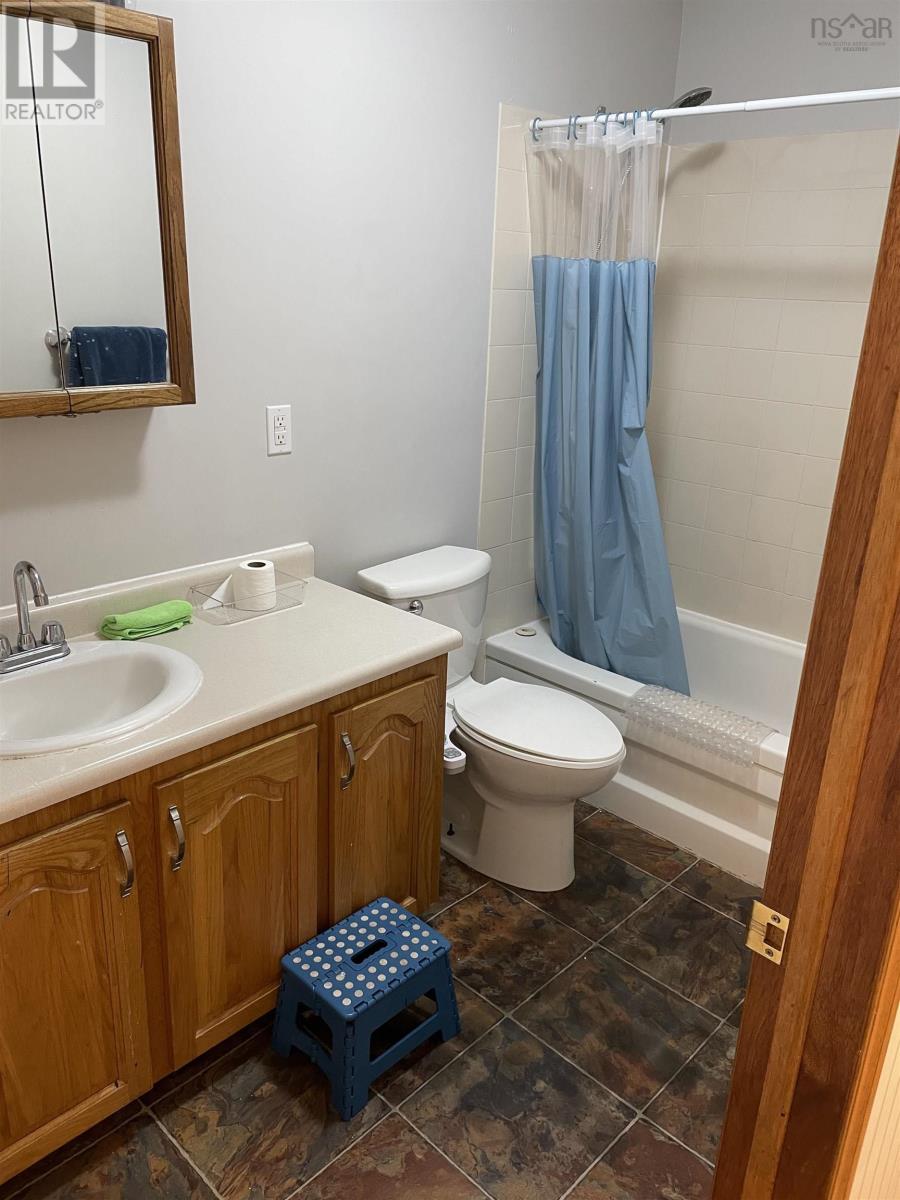 88 Kaulback Street, Truro, Nova Scotia  B2N 3M6 - Photo 4 - 202402332