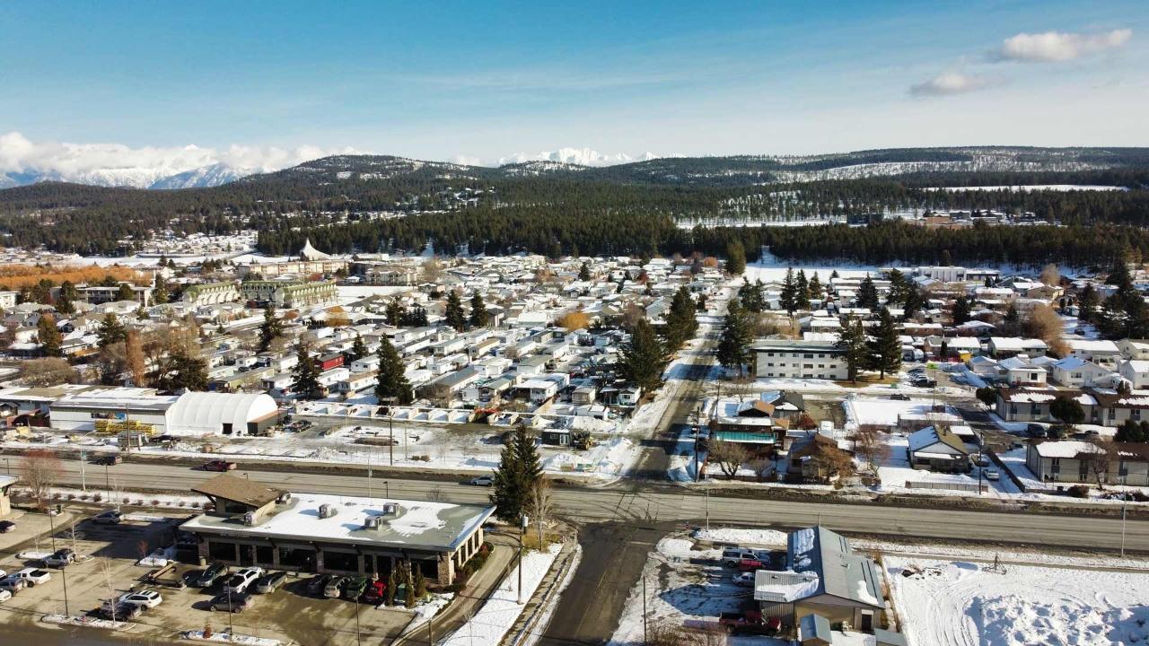 2025 10th St, Cranbrook North, British Columbia  V1C 4H5 - Photo 6 - 2474843