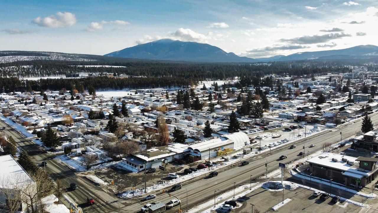 2025 10th St, Cranbrook North, British Columbia  V1C 4H5 - Photo 8 - 2474843