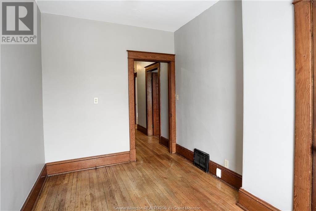 40-42 Bromley Ave, Moncton, New Brunswick  E1C 5T9 - Photo 2 - M157263
