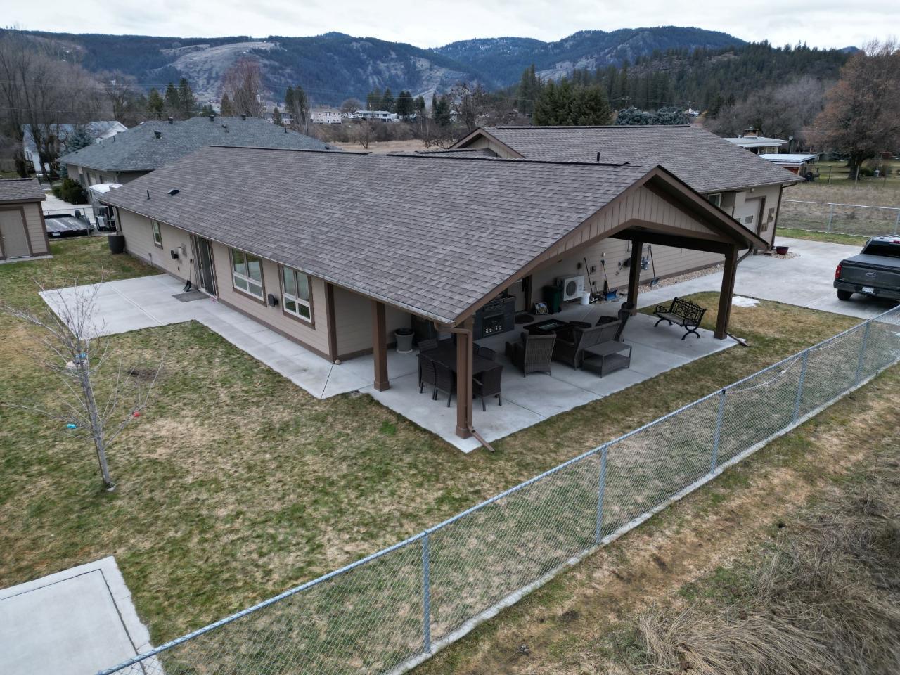 1648 75th Avenue, Grand Forks, British Columbia  V0H 1H0 - Photo 1 - 2474846