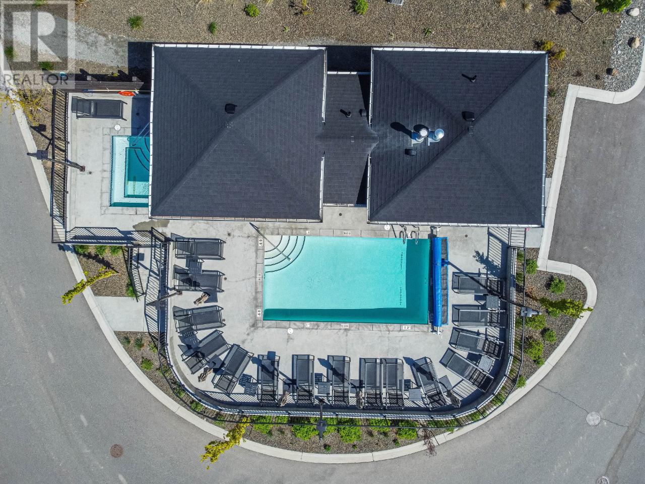 1-260 Rue Cheval Noir, Tobiano, British Columbia  V1S 0B3 - Photo 9 - 176627