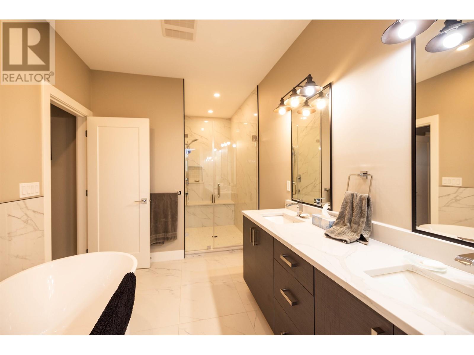 12687 227th Street, Maple Ridge, British Columbia  V2X 2B6 - Photo 23 - R2847473