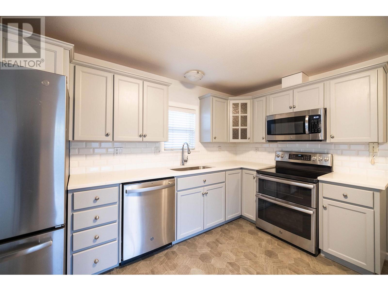 12687 227th Street, Maple Ridge, British Columbia  V2X 2B6 - Photo 5 - R2847473