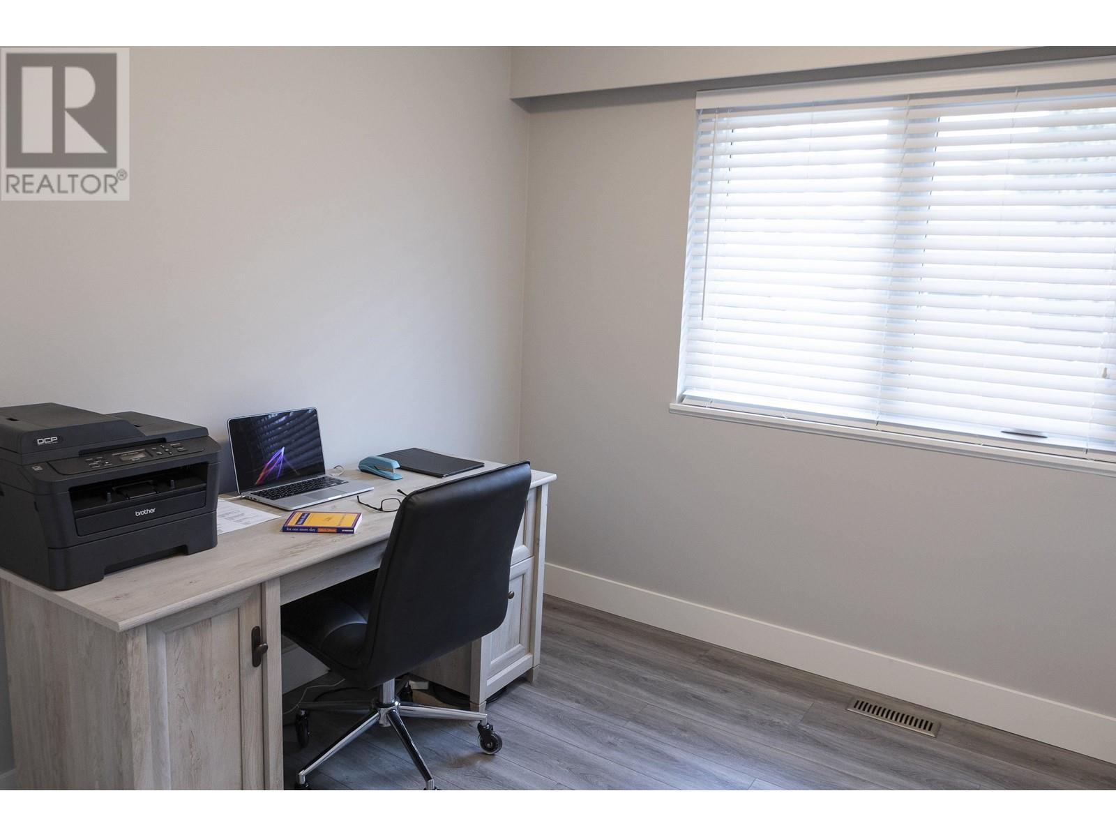1852 Chalmers Avenue, Port Coquitlam, British Columbia  V3B 2T4 - Photo 11 - R2847784