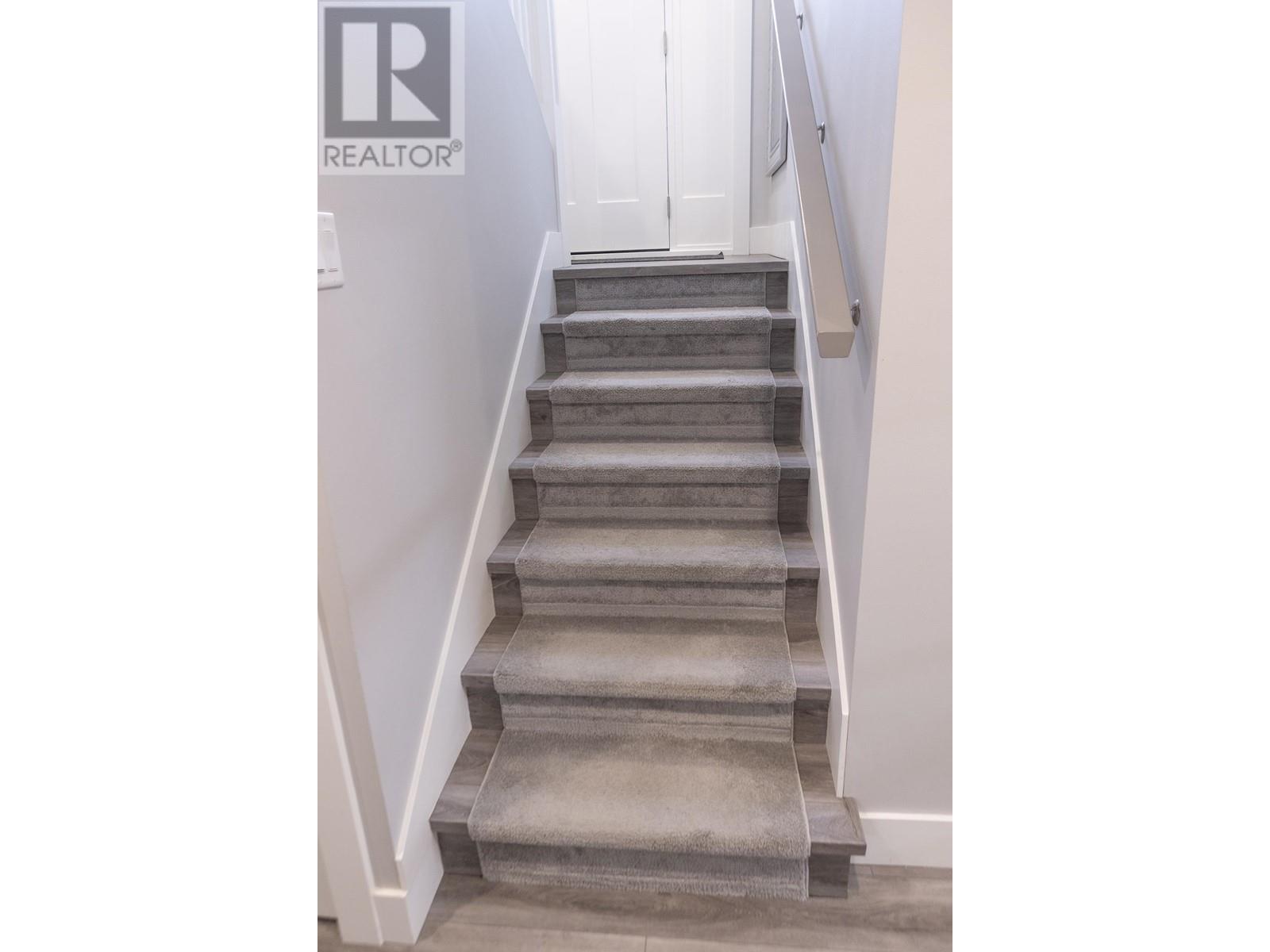 1852 Chalmers Avenue, Port Coquitlam, British Columbia  V3B 2T4 - Photo 13 - R2847784