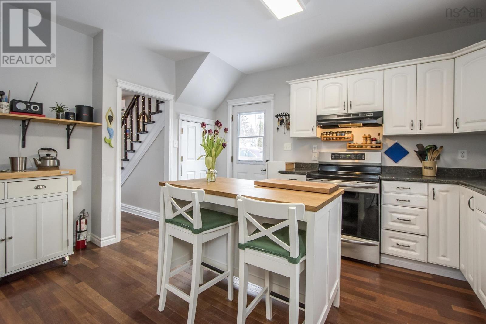 383 West Lawrencetown Road, Lawrencetown, Nova Scotia  B2S 1S5 - Photo 18 - 202402360