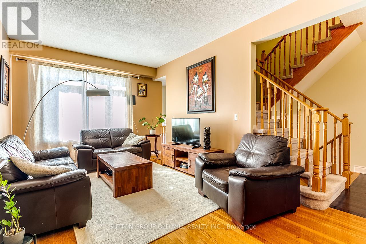 3067 Joel Kerbel Pl, Mississauga, Ontario  L4Y 0B1 - Photo 4 - W8052400