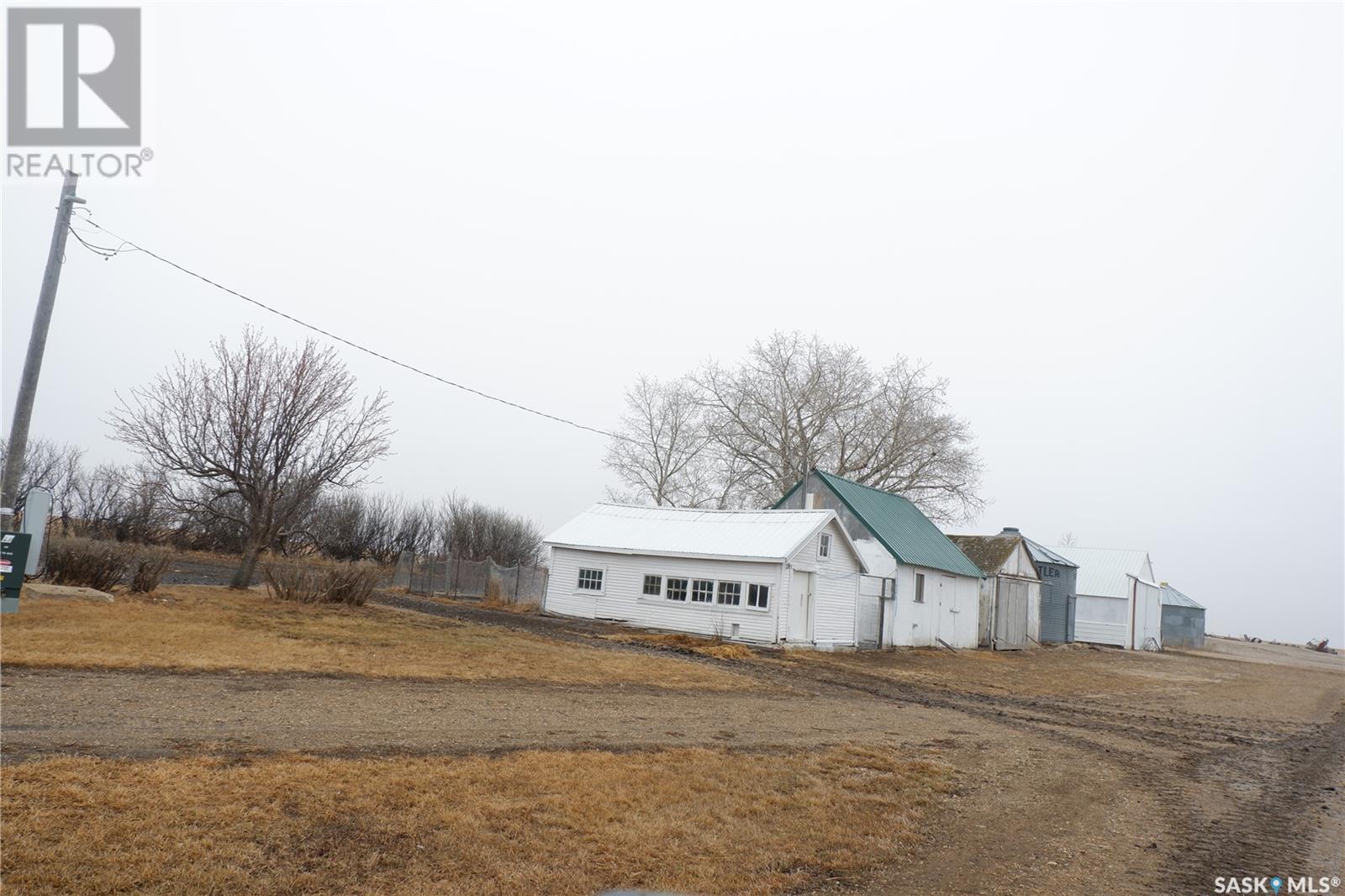 Schuweiler Acreage, Stonehenge Rm No. 73, Saskatchewan  S0H 0B0 - Photo 5 - SK958576