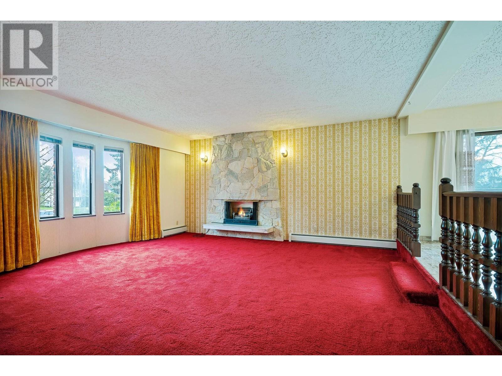 Listing Picture 11 of 32 : 3605 LYNNDALE CRESCENT, Burnaby / 本拿比 - 魯藝地產 Yvonne Lu Group - MLS Medallion Club Member